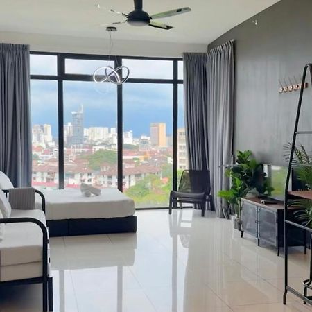 Beacon Executive Suite - City View - By Iz George Town Exterior foto