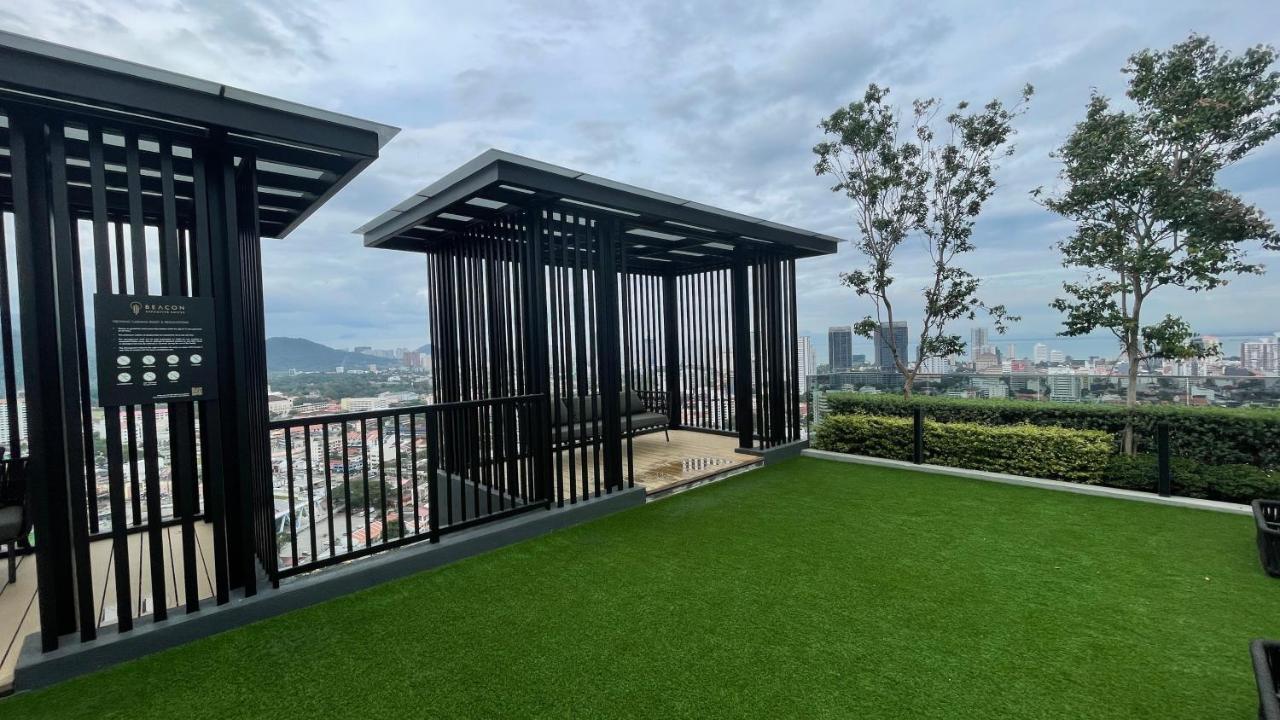 Beacon Executive Suite - City View - By Iz George Town Exterior foto